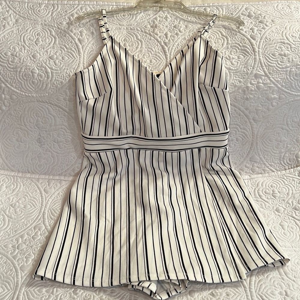 Aqua romper,‎ size small, NWT